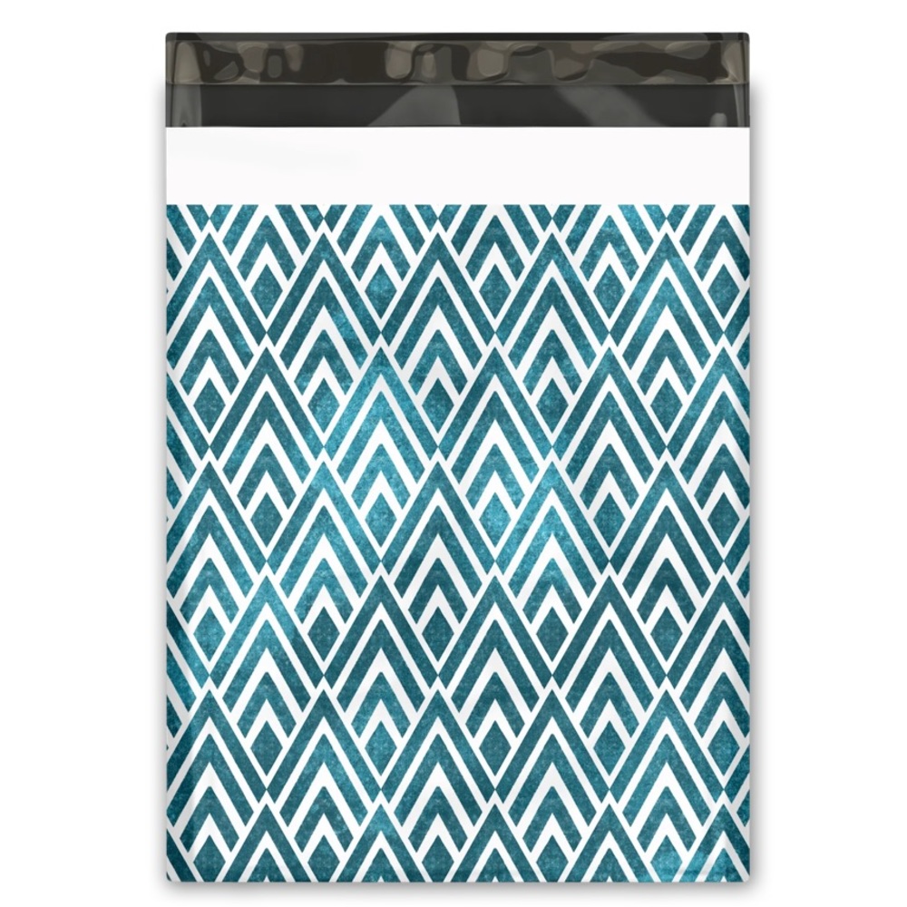 25 10X13 Poly Mailers, Geometric Chevron, Shipping Envelopes PRICE IS FIRM - Picture 7 of 8